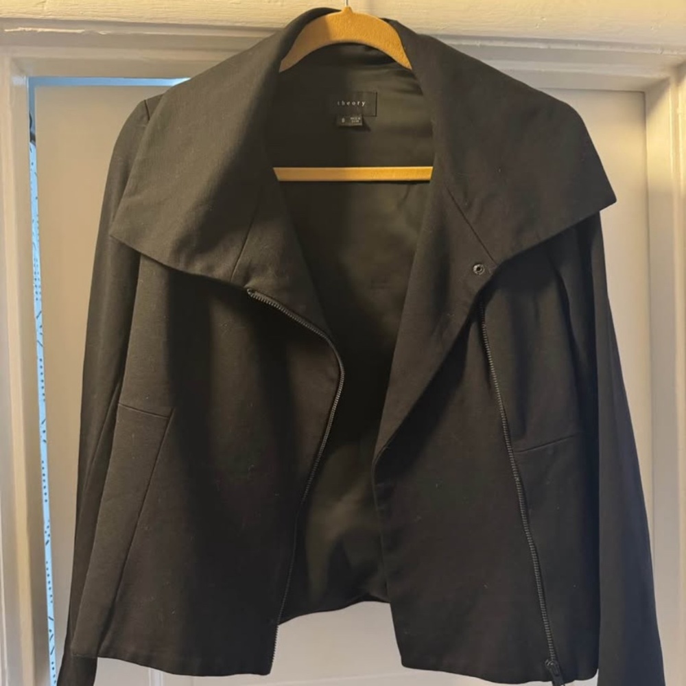 Theory women’s black jacket size S